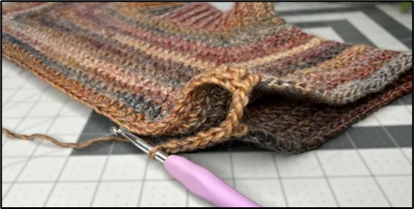 Dividing sleeves and body in crochet sweater - top-down raglan pattern instructions