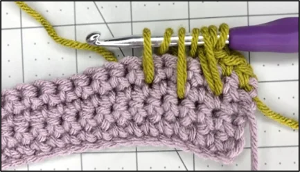 Close-up of the spike stitch used in the free-fall blanket pattern