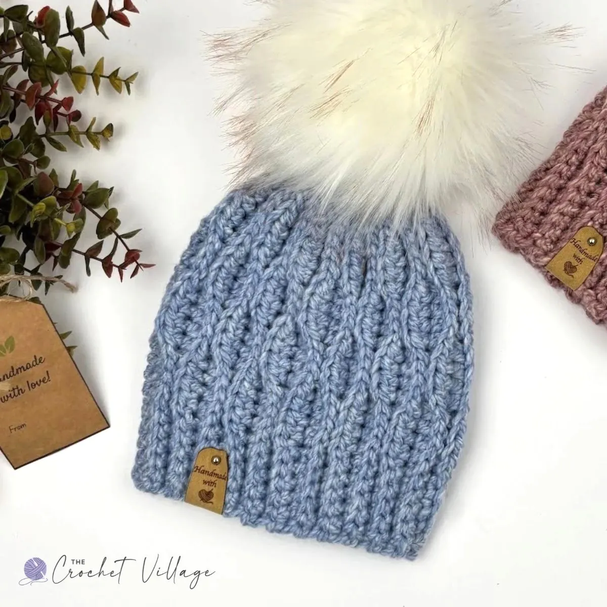 Blue chunky crochet beanie with faux fur pom-pom – Geniva Hat free chunky crochet hat pattern